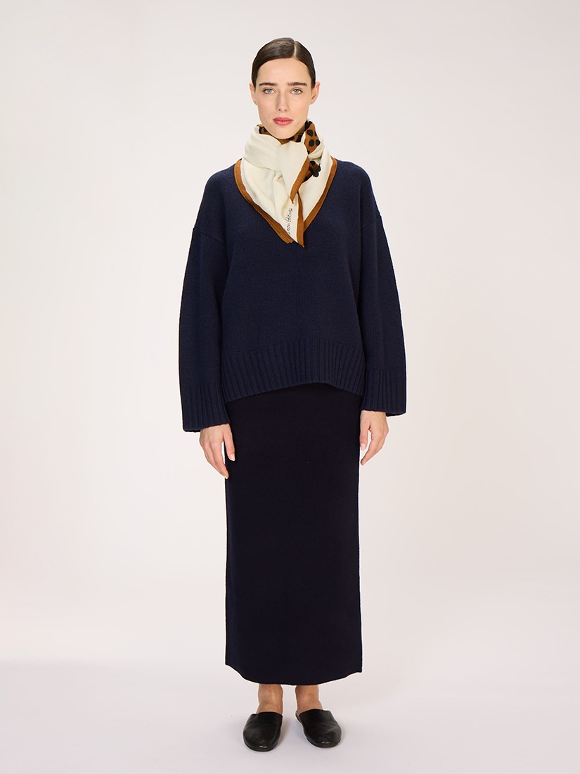 FELINE スカーフ 100 x 100（ストール）｜H.P.FRANCE公式サイト