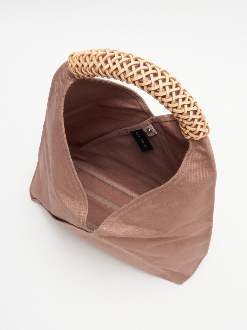 メルタロ様⁂ KAMARO'AN》Woven Triangle Bag（バッグその他）｜H.P.FRANCE公式サイト