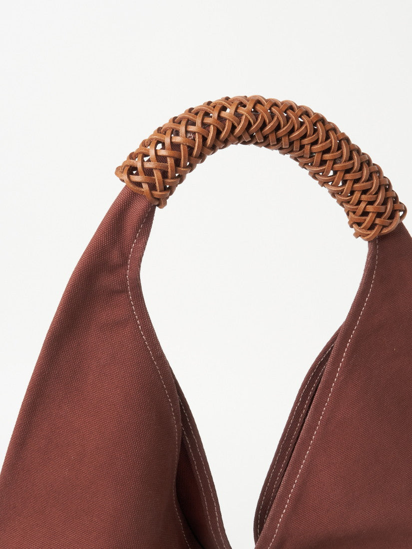 KAMARO'AN》Woven Triangle Bag（バッグその他）｜H.P.FRANCE公式サイト