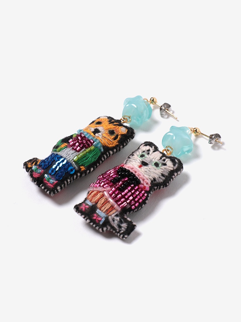 ピアス Yumi Kitagishi Tiger & Snow Leopard（ピアス）｜H.P.FRANCE