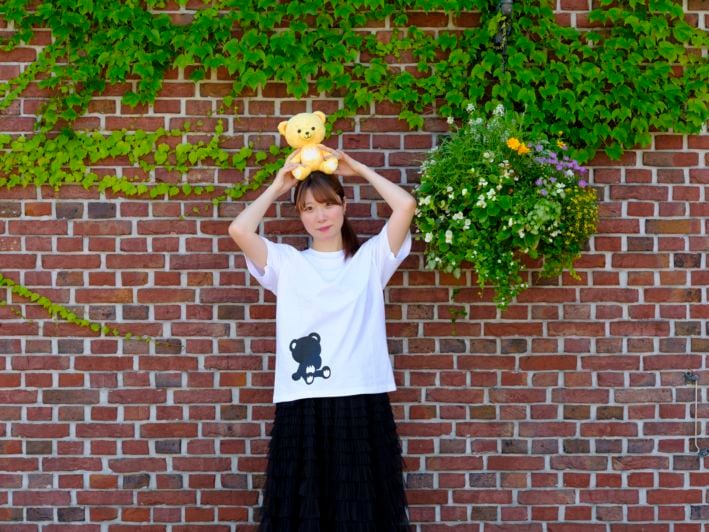 【新商品】ルーク&ルーナ おすわりTシャツ　ホワイト
