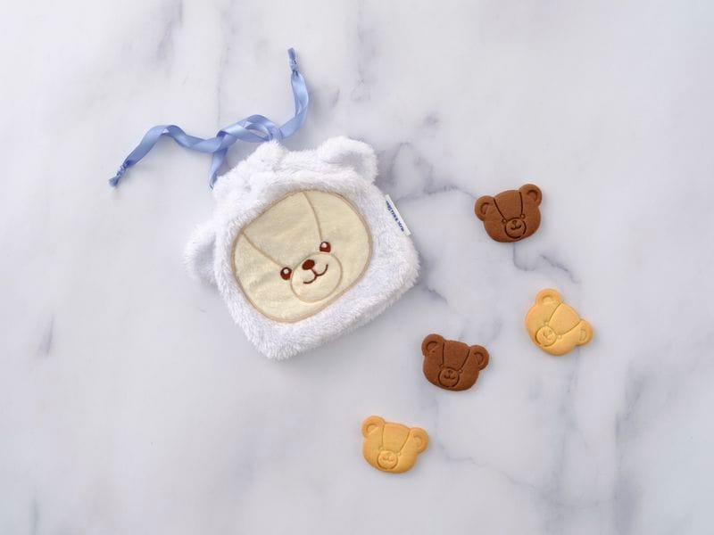 【新商品】クッキー入りフェイスポーチ 雪だるま ルークルーナ