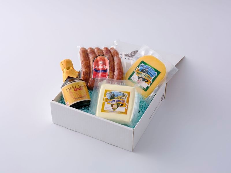 【オンラインストア限定】ハウステンボス　チーズソーセージセット（ターフルソース付き）