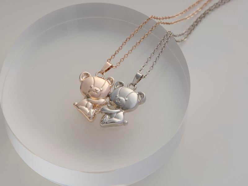 【新商品】ペアネックレス　 ルークルーナ jewelry