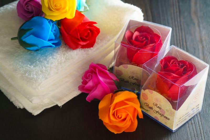 バラのカタチの入浴剤