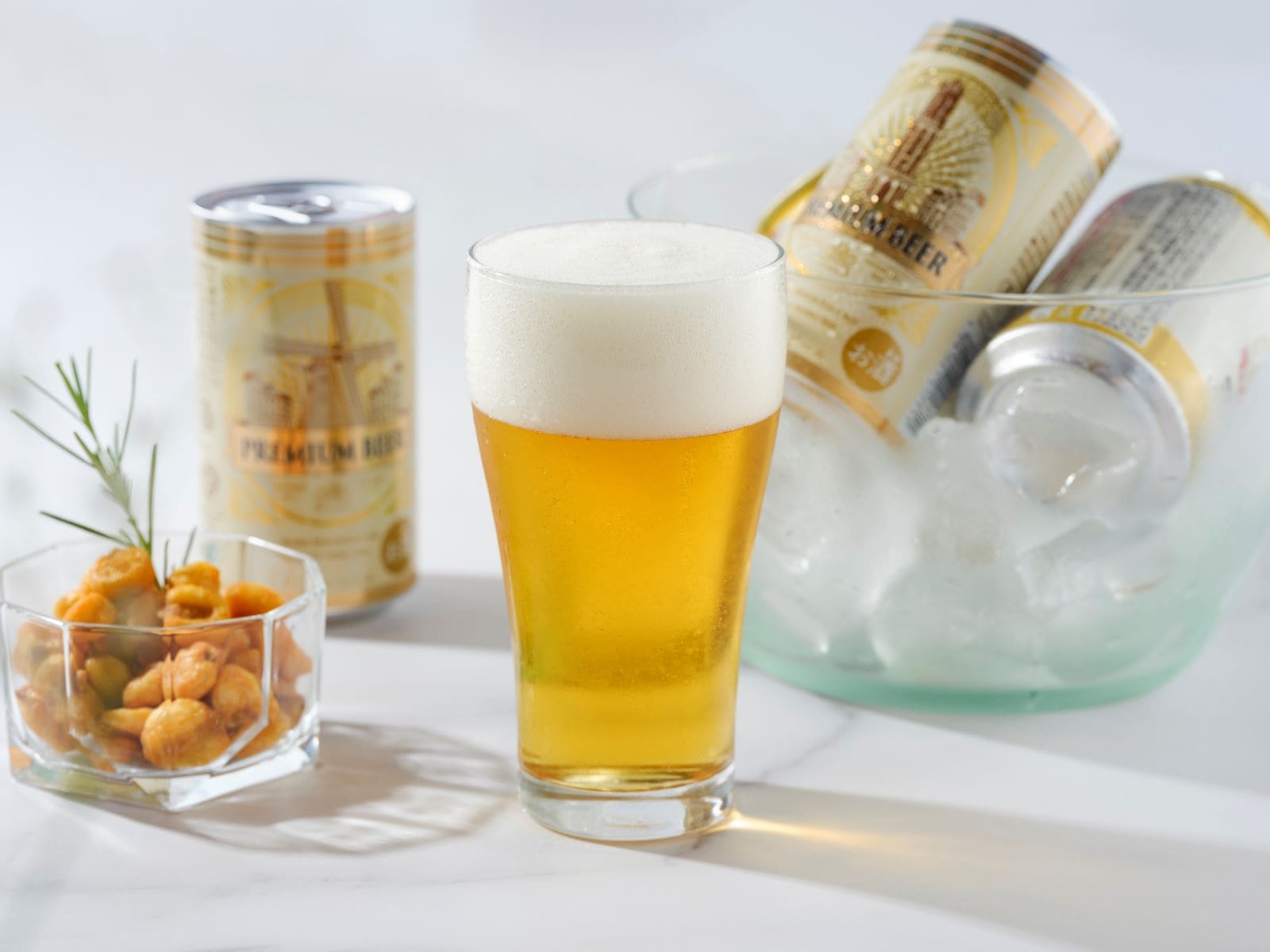 HTBオリジナルプレミアムビール缶 8本 | ビール・その他