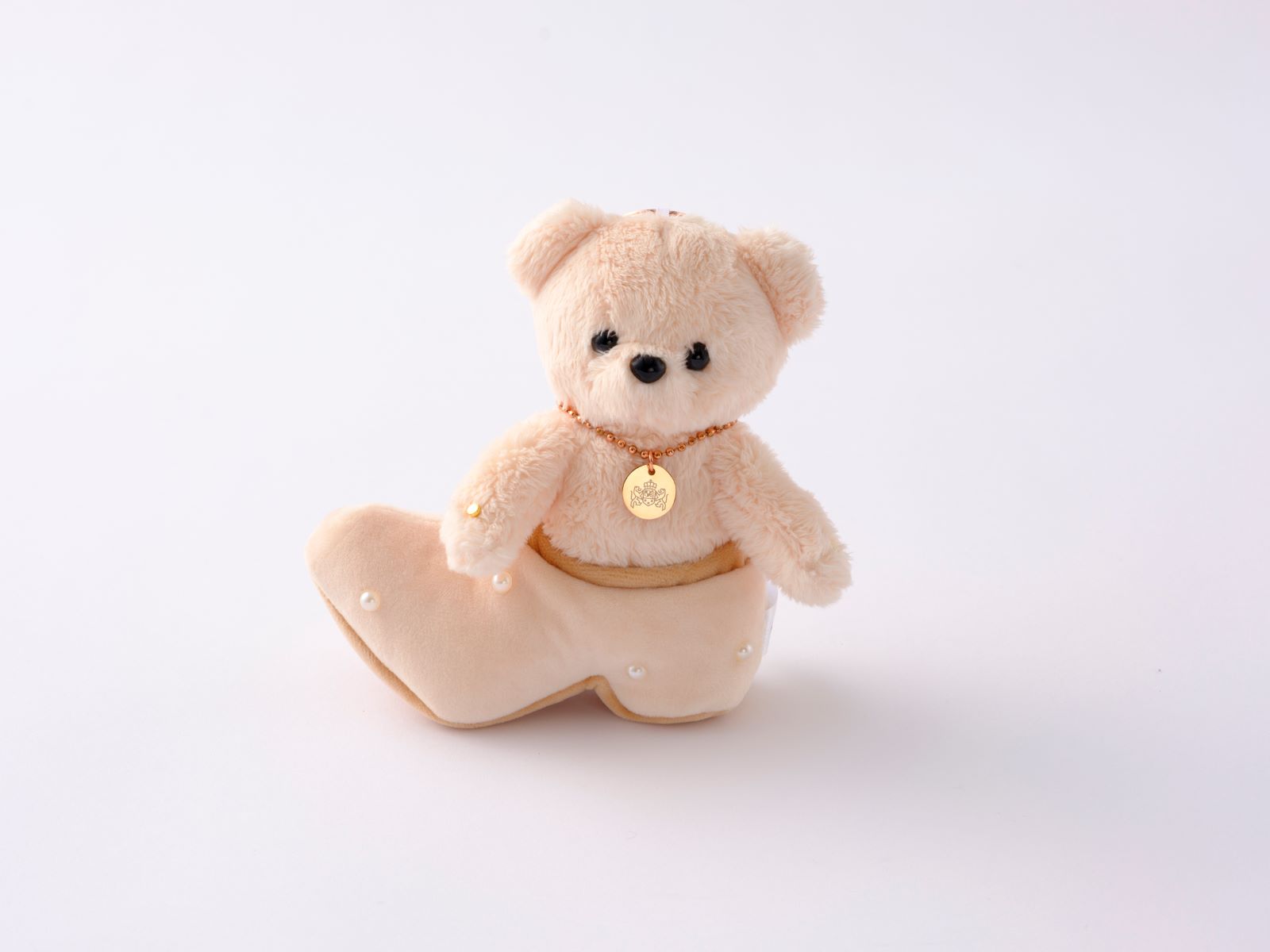 新商品】マスコットキーチェン ベア ホワイト Fluffy Noir