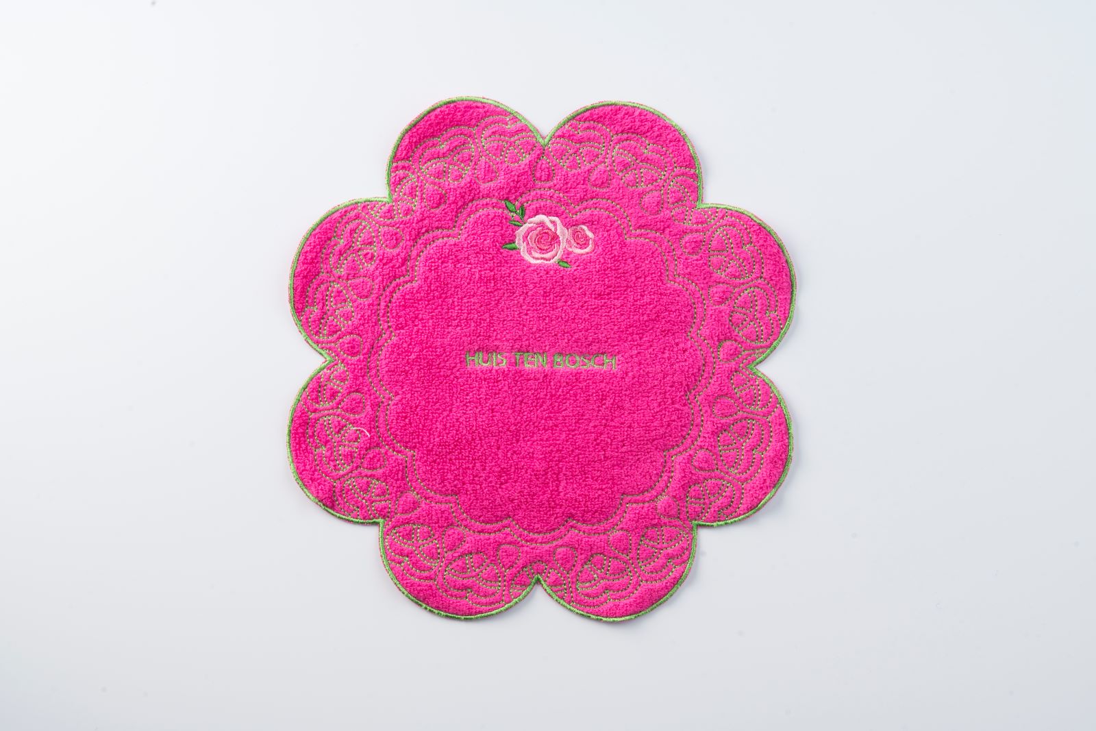 フラワーダイカットタオルハンカチ 商品画像