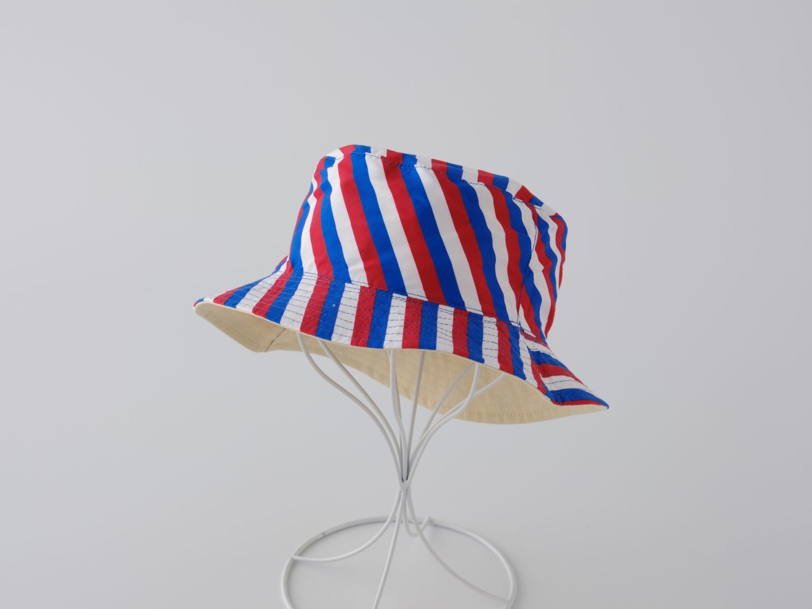 新商品】リバーシブルハット ベージュ （大人用/子供用） | タオル