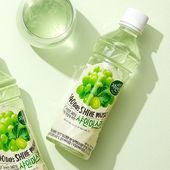 [ウンジン] シャインマスカットジュース / 340ml (pet) 飲料 さわやかな マスカット ブドウ 白ぶどう アロエ果肉入り 清涼飲料水 韓国飲物 果汁飲料