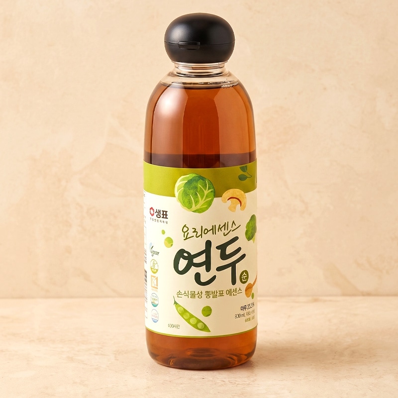 [センピョ] ヨンドゥ 純 大容量 / 830ml 万能 液体調味料 純植物性 大豆発酵エッセンス 料理エッセンス 調味料 韓国料理 韓国調味料