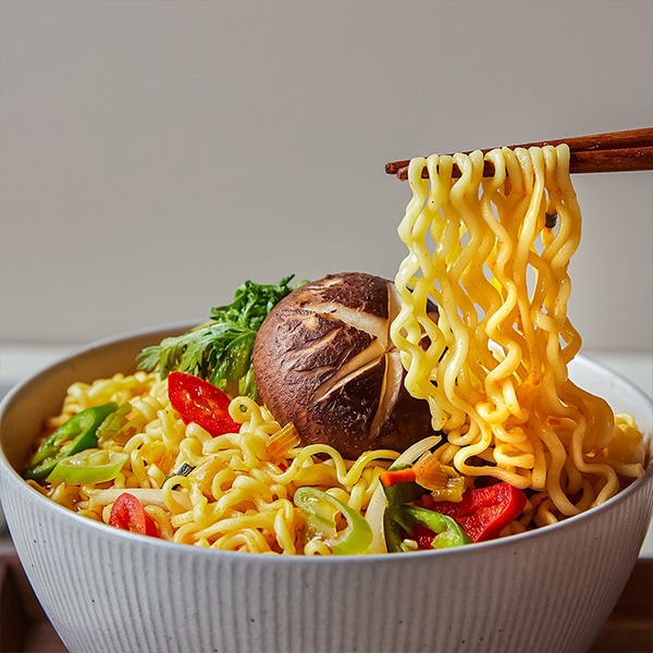 オットギ] ジンラーメン スパイシー/ BOX(120g×40個入り) 韓国ラーメン