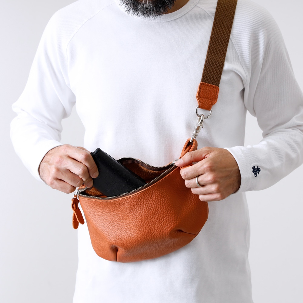 ButlerVernerSails　FESバムフラップレザーショルダーバッグ FESバムフラップショルダーバッグ 〈JB-0401-2〉 - OT＆E-shibata