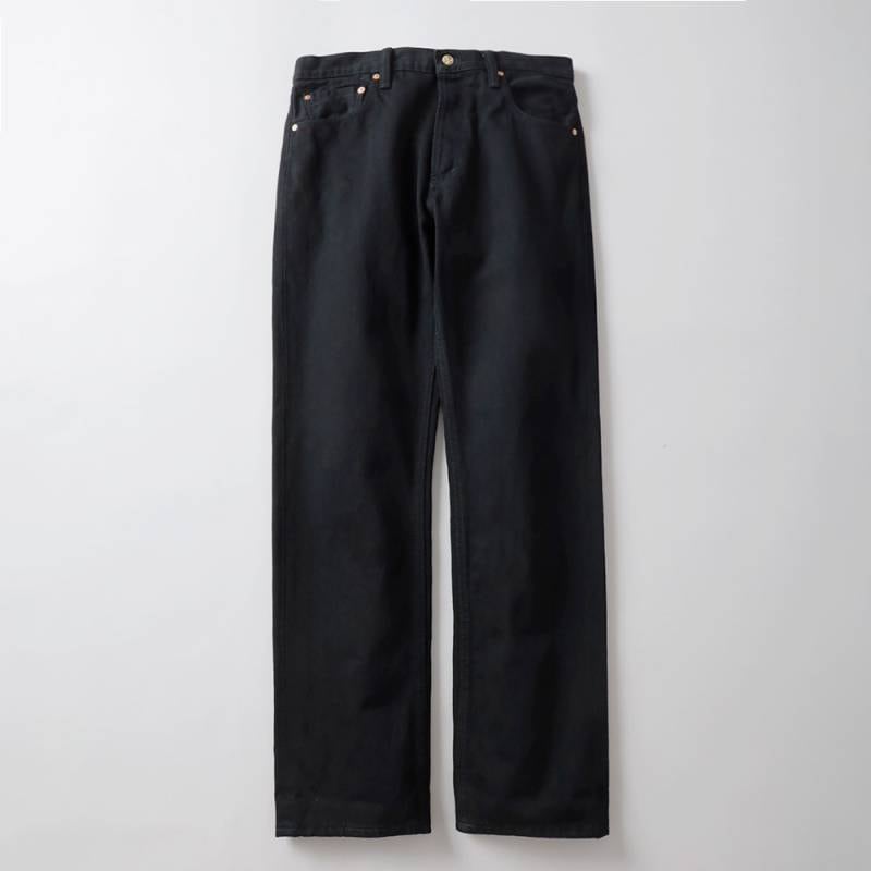 横濱デニム ブラック ストレートジーンズ