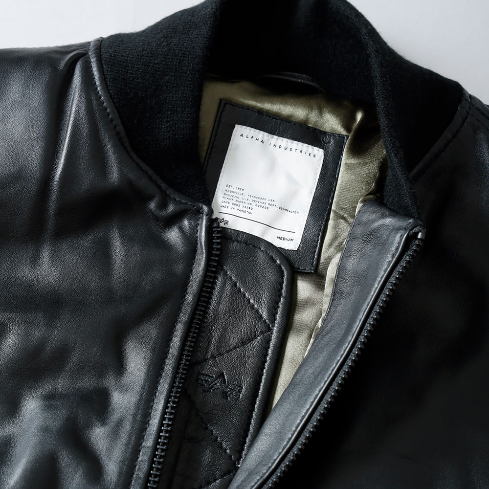 Alpha Industries（アルファインダストリーズ）MA-1 NAPPA LEATHER フライトジャケット