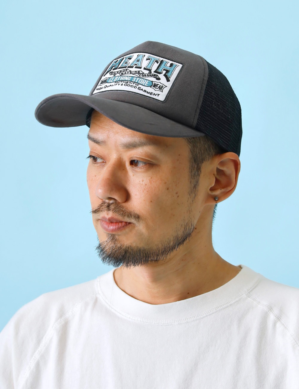対象アイテム2点お買い上げで10%・3点お買い上げで20%OFF！ HEATH｜刺繍ワッペンメッシュキャップ  