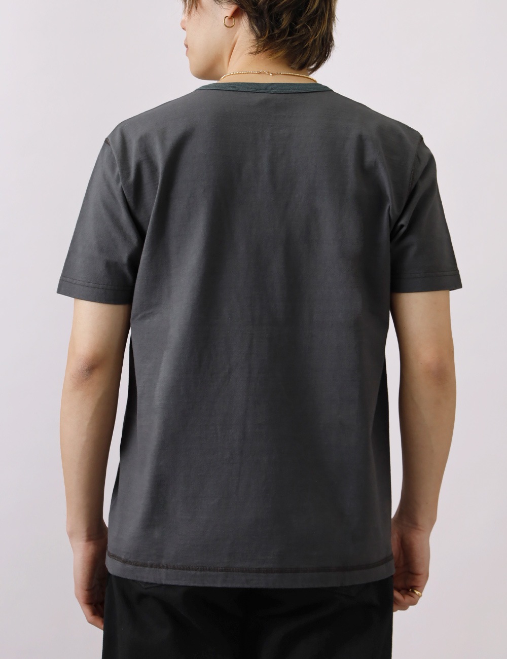 BARNS OUTFITTERS（バーンズ）スキッパーネック Tシャツ