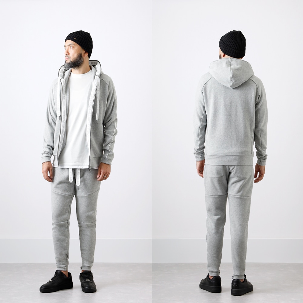 1PIU1UGUALE3 RELAX】Piping Logo Wide Spindle Jogger Pants