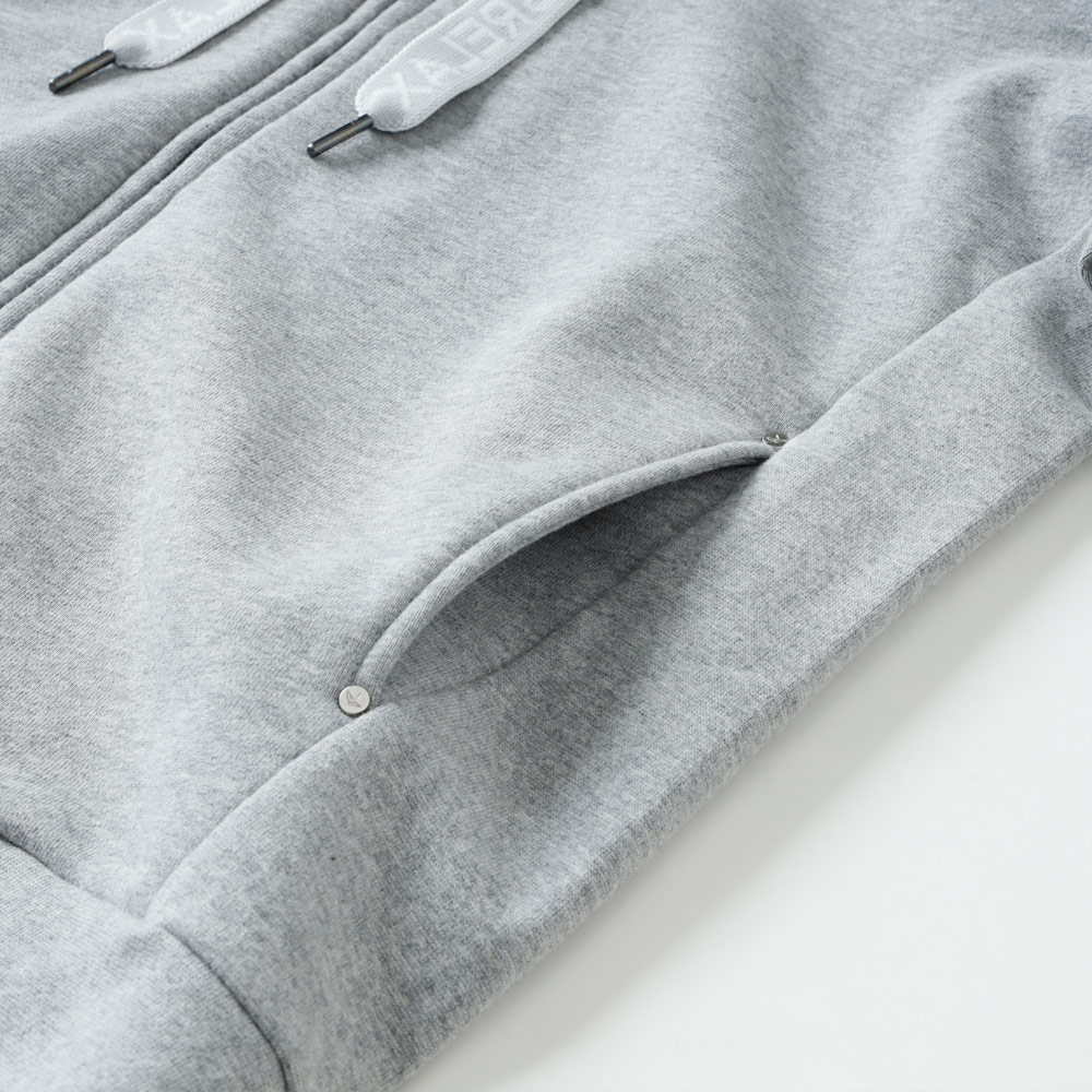 1PIU1UGUALE3 RELAX(ウノピゥウノウグァーレトレ リラックス) パイピングロゴワイドスピンドルパーカー