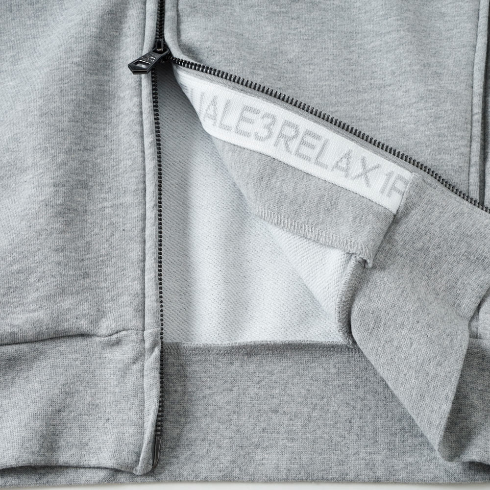 1PIU1UGUALE3 RELAX(ウノピゥウノウグァーレトレ リラックス) パイピングロゴワイドスピンドルパーカー