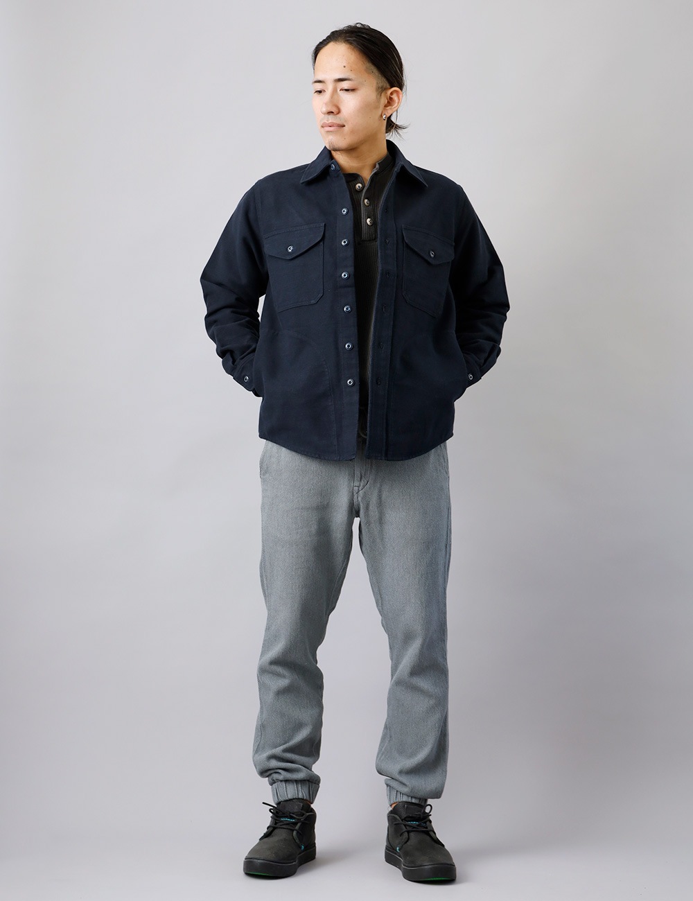 BLUE PORT  (ブルーポート) トラベルジョガーパンツ “シーサイドジョグ“