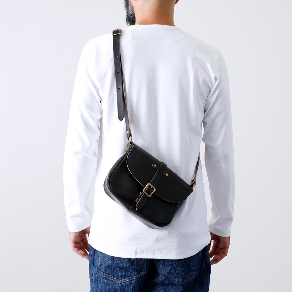【HEATH】CHROMEXCEL LEATHER POSTMAN BAG クロムエクセルレザー ポストマンバッグ