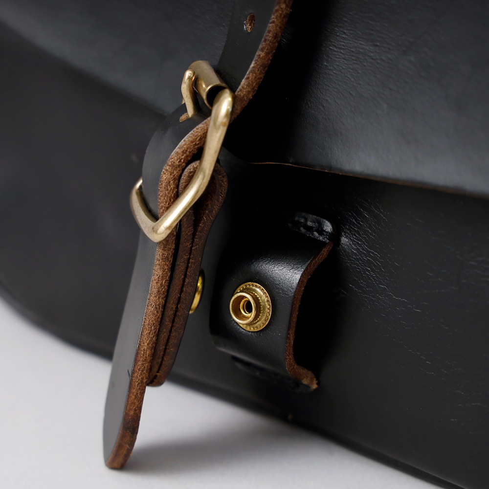 【HEATH】CHROMEXCEL LEATHER POSTMAN BAG クロムエクセルレザー ポストマンバッグ