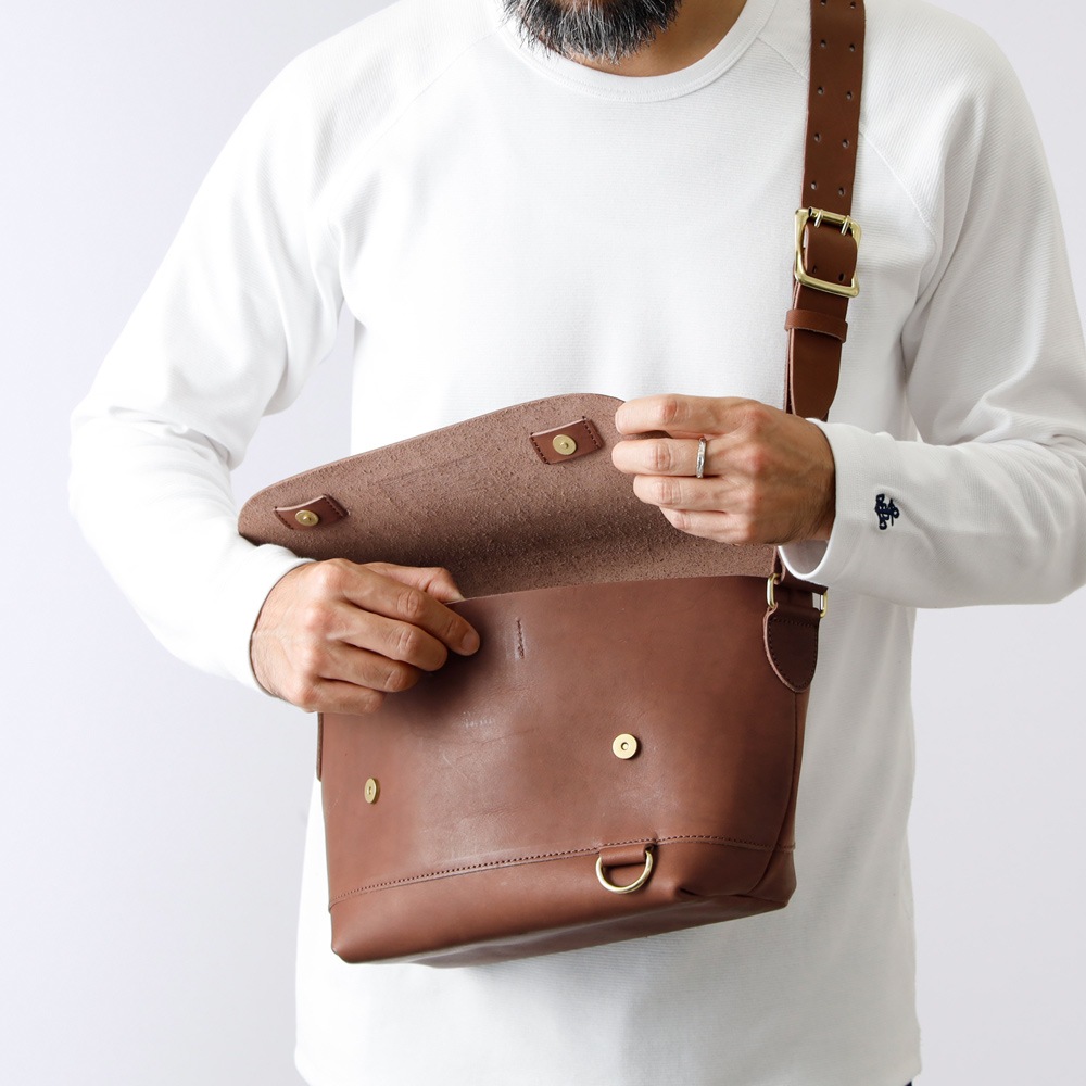 Butler Verner Sails】TOCHIGI LEATHER SHOULDER BAG 本ヌメ革