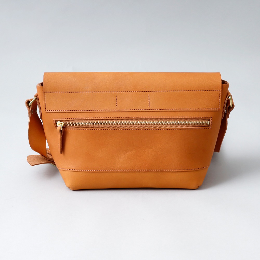 Butler Verner Sails】TOCHIGI LEATHER SHOULDER BAG 本ヌメ革