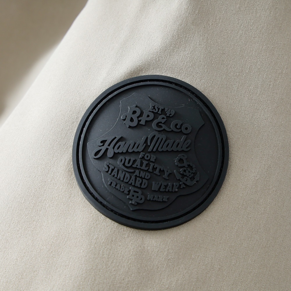 BLUEPORT(ブルーポート) ストレッチ フーデッドダウンジャケット