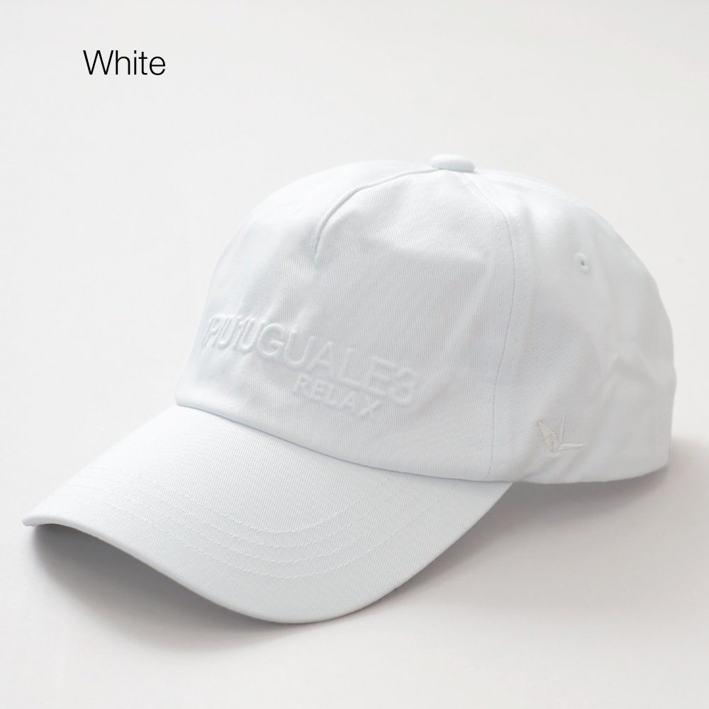 1PIU1UGUALE3 RELAX（ウノピゥウノウグァーレトレ リラックス）エンボスロゴキャップ