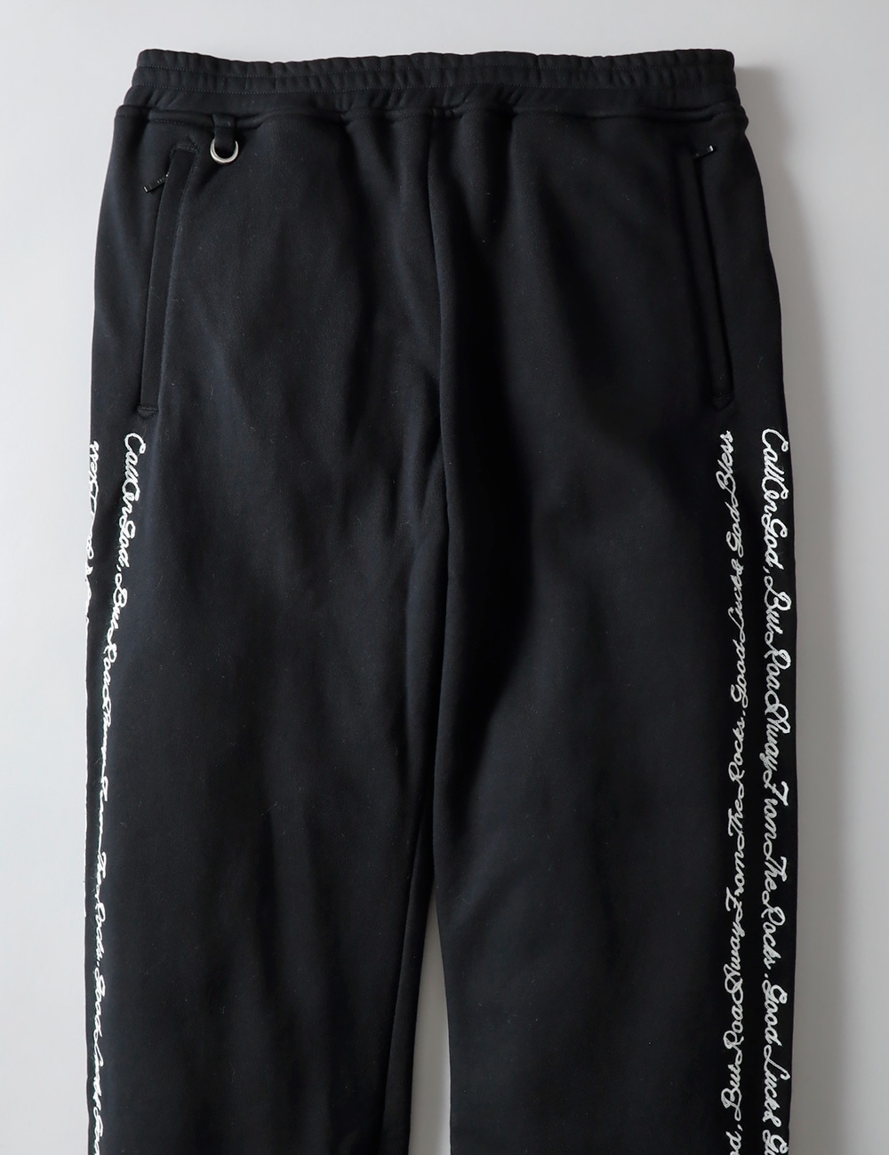 THE CRIMIE(クライミー)レザーパッチ スウェットパンツ