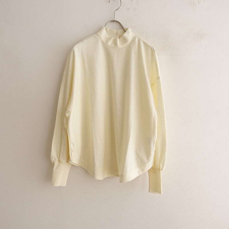 mina perhonen(ミナペルホネン) パフスリーブプルオーバー 美品/2022-23AW/定価3.8万】ミナペルホネン mina perhonen tipo