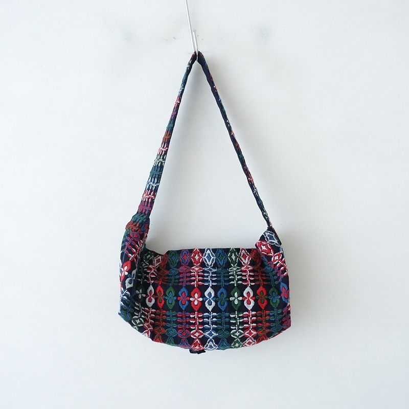 山田涼介 着用 GUCCI オウル（ふくろう）シェイプ バッグ チャーム 山田涼介 着用 GUCCI オウル（ふくろう）シェイプ バッグ チャーム