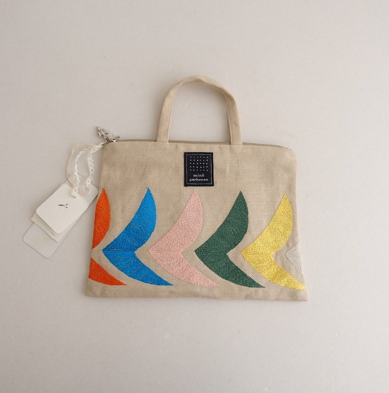 mina perhonen ミナペルホネン　母子手帳ケース mina perhonen ミナ ペルホネン 13AW skip 母子手帳ケース F