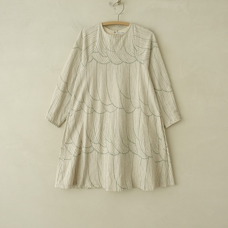 minaperhonen wander kids130 リネンワンピ 未使用品 minaperhonen wander kids130 リネンワンピ 未使用品