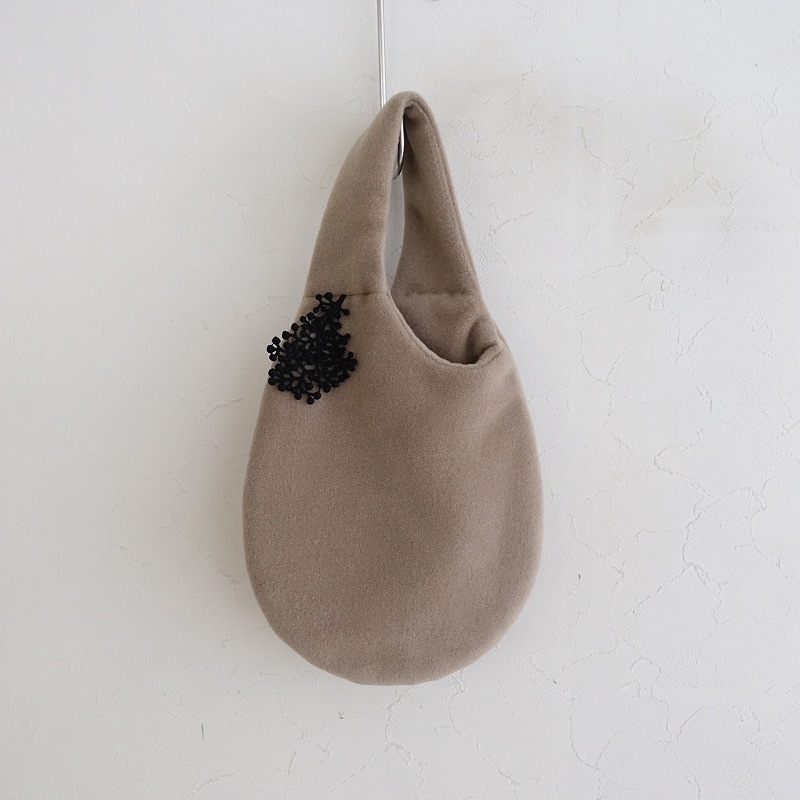 美品/定価2.7万】ミナペルホネン mina perhonen oeuf bag ウフバッグ 