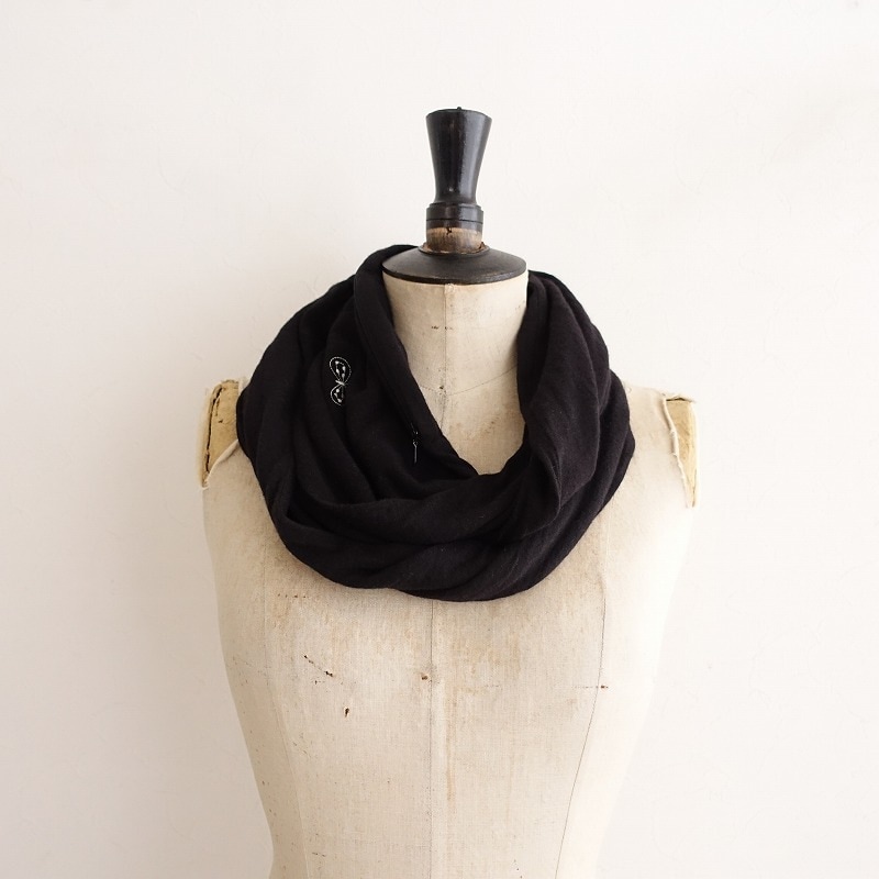 ミナペルホネン mina perhonen choucho ジッパーポケット付スヌード