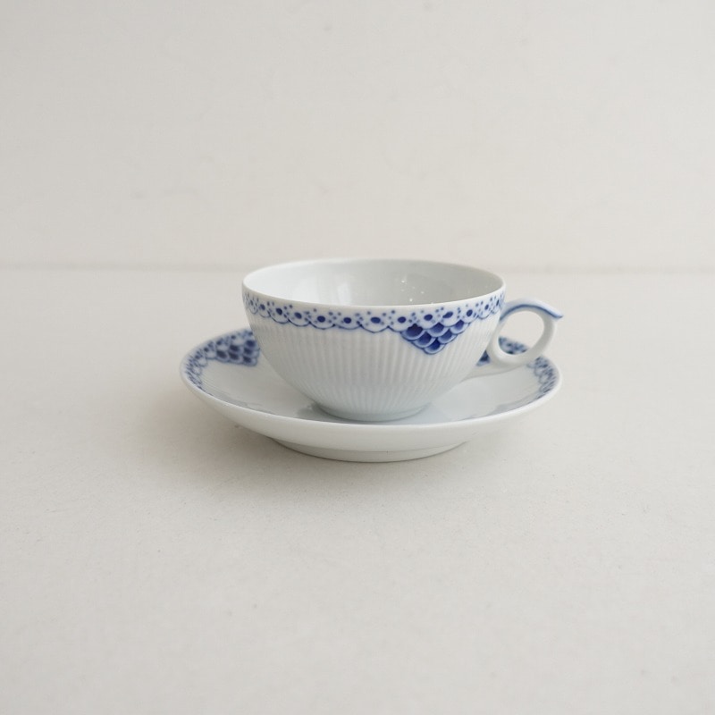 美品 ROYAL COPENHAGEN ロイヤルコペンハーゲン ブルーフルーテッド