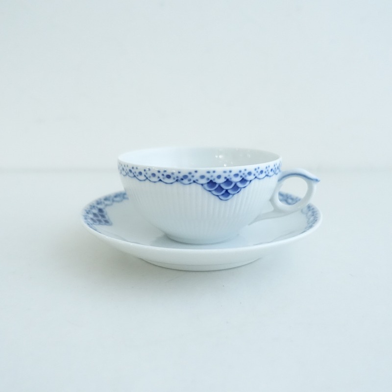 ティーカップ&お皿(ロイヤルコペンハーゲン)) 北欧】定価1.1万/ロイヤルコペンハーゲン ROYAL COPENHAGEN