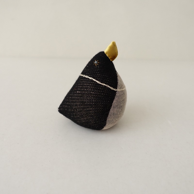 ミナペルホネン hina