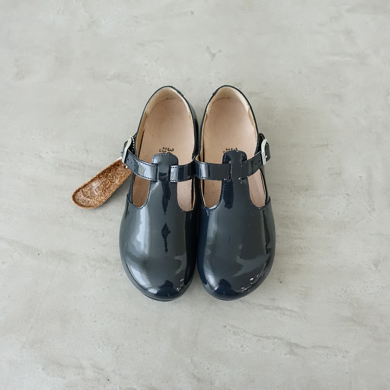 ランキング第1位 未使用】ビルケンシュトック BIRKENSTOCK TICKEL Tストラップ 靴