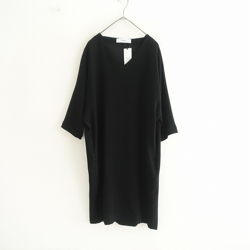 美品/定価3.3万】サキ saqui Vネックドルマンスリーブワンピース