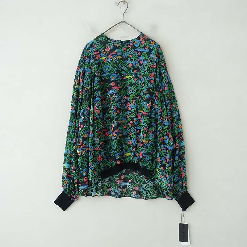 入荷なう 未使用/定価3.7万】ミナスポロネン mina spolonen UFO×flower ジャケット・アウター