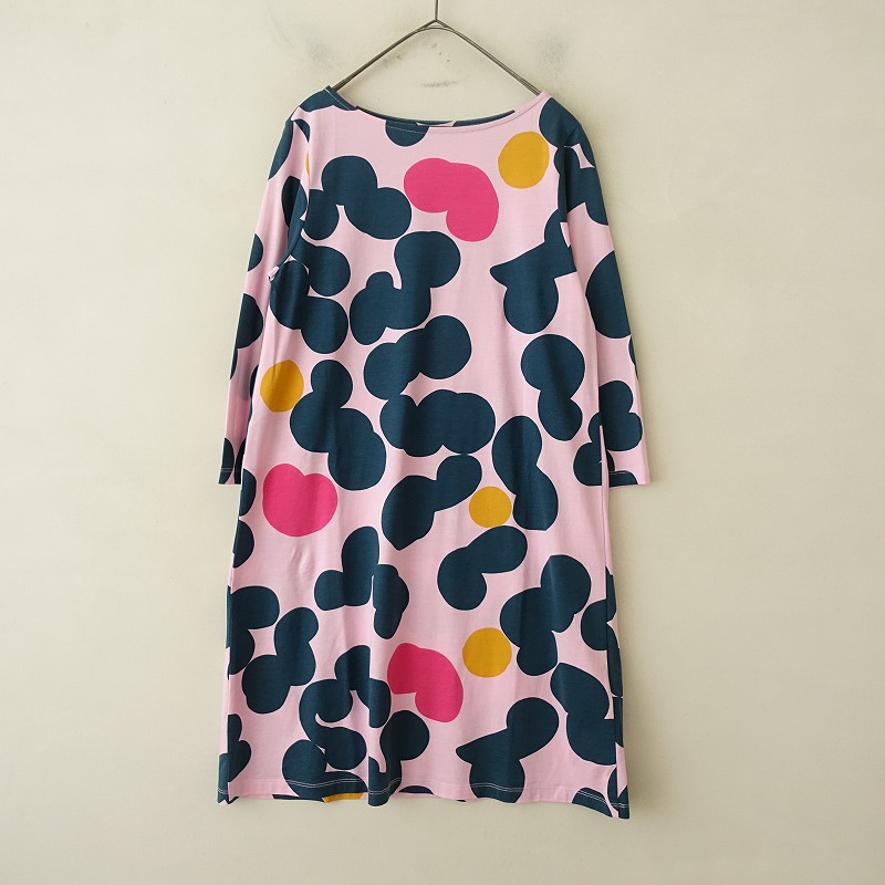 新品タグ付き！marimekko フラワープリント ミニワンピース M marimekko フラワープリント 半袖ミニワンピース - メルカリ