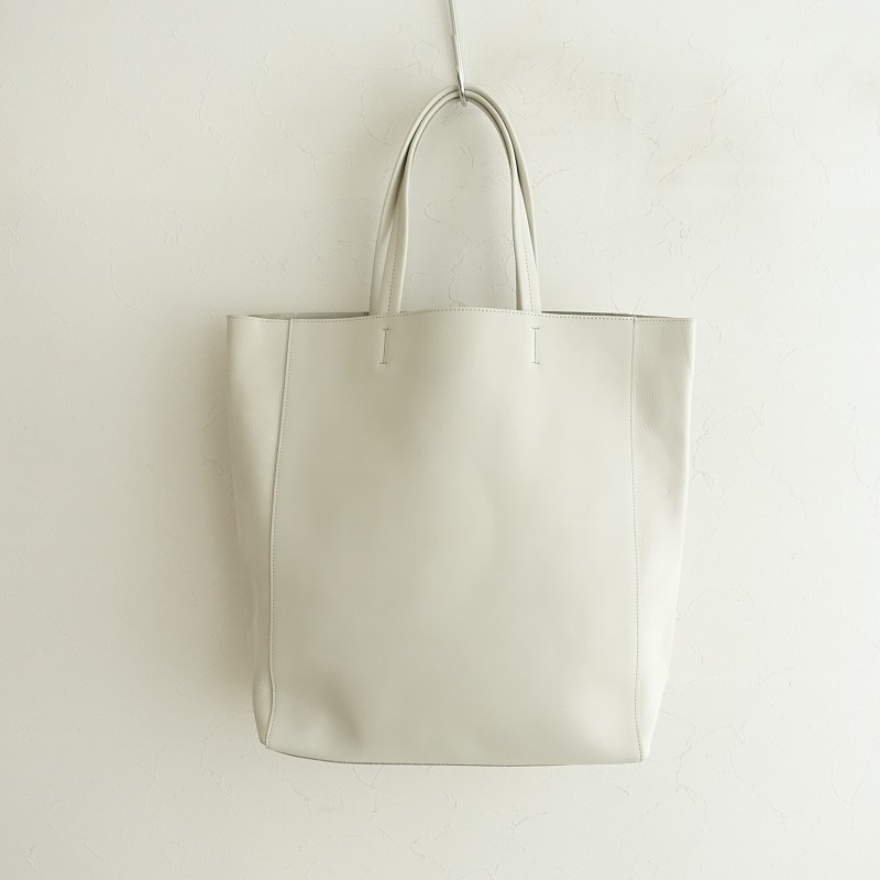 美品】マーガレットハウエル MARGARET HOWELL レザートート