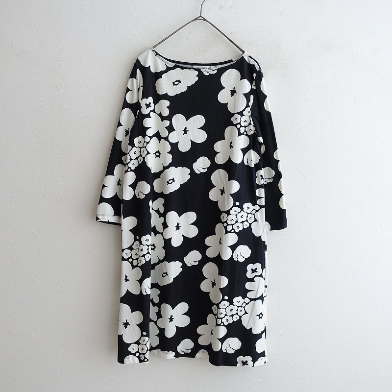 美品】マリメッコ marimekko Kevattalkoot プリントカットソー