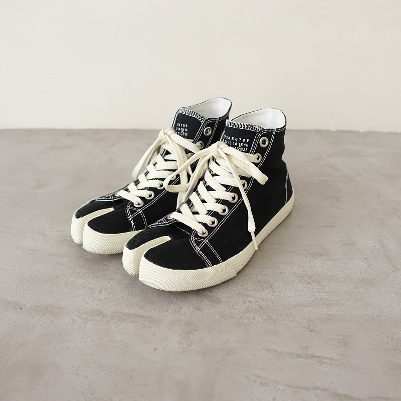 少しの間値下げします!Maison Margiela Tabi 37マルジェラ メゾンマルジェラ Maison Margiela Tabi Sneakers High Top