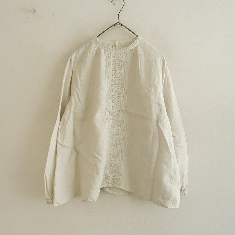 ネストローブ nest Robe フロントレースリネン後開きブラウス F