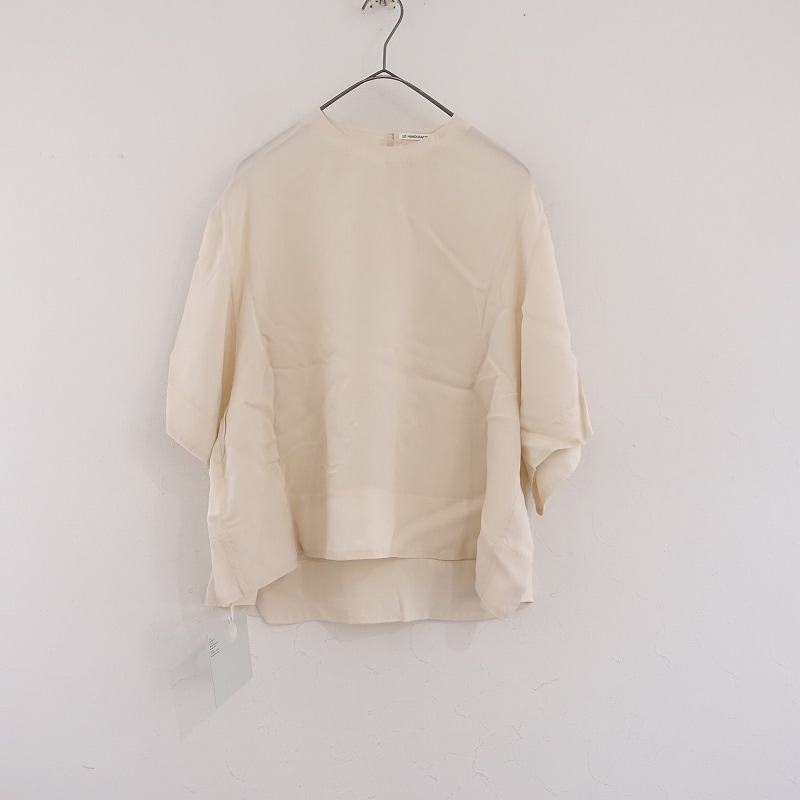 【新品】TENNE HANDCRAFTED MODERN タックワンピース TENNE HANDCRAFTED MODERN 商品詳細